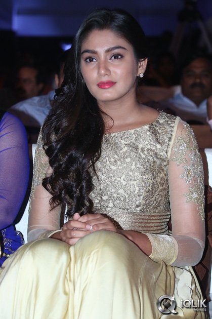 Sana-Maqbool-at-Dikkulu-Choodaku-Ramayya-Movie-Audio-Launch